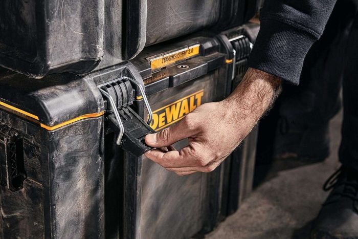 Средний ящик для инструмента DeWALT "TOUGHSYSTEM 2.0" DWST83294-1