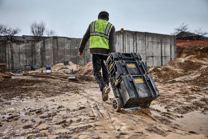 Средний ящик для инструмента DeWALT "TOUGHSYSTEM 2.0" DWST83294-1